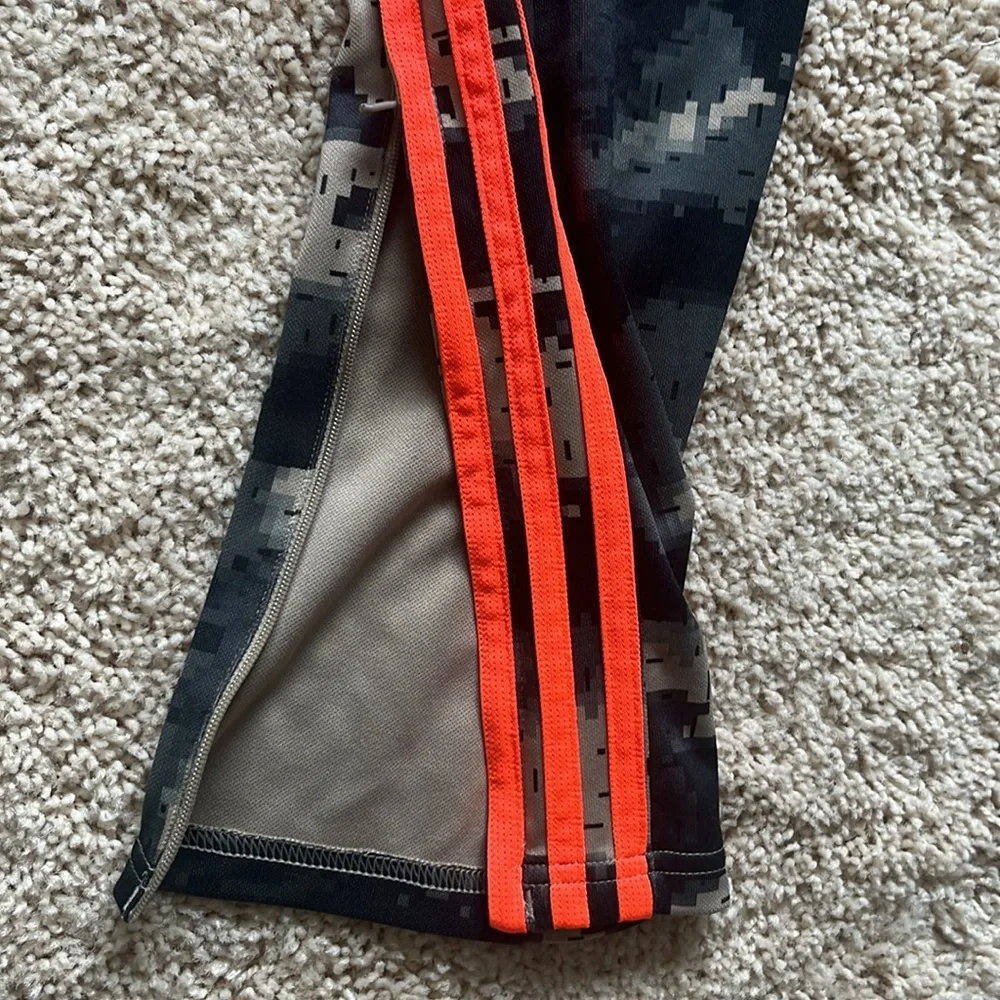 adidas Camouflage Street Style Big Boys Skinny Training Pants - Picture 10 of 14